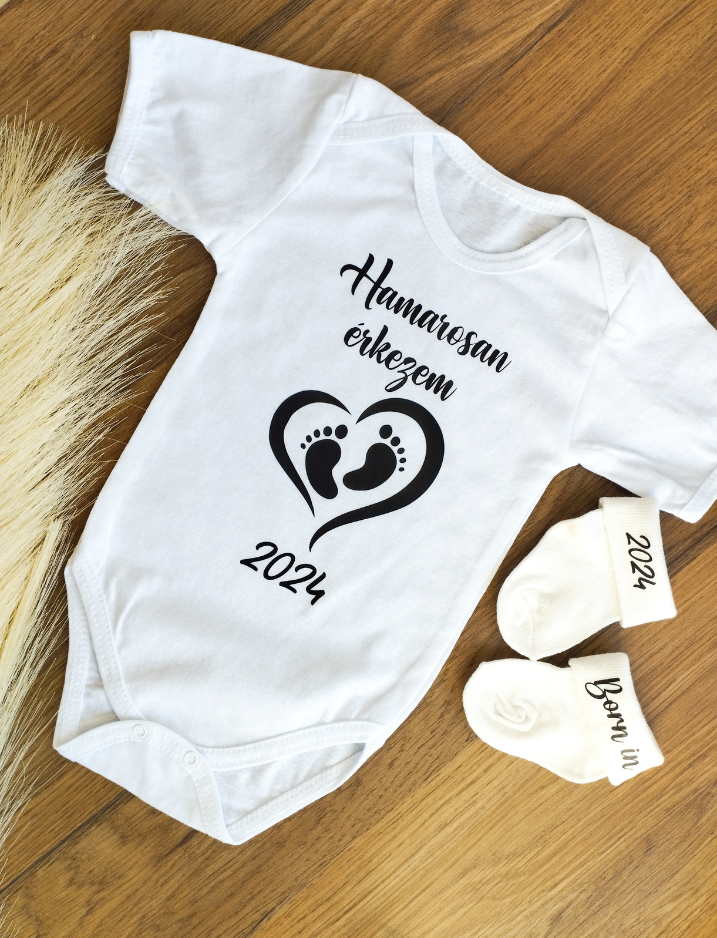 Bababejelentő body
