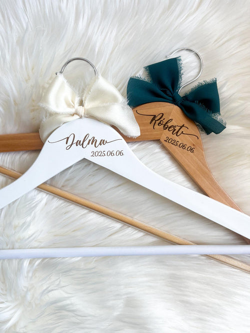 Gravírozott vállfa