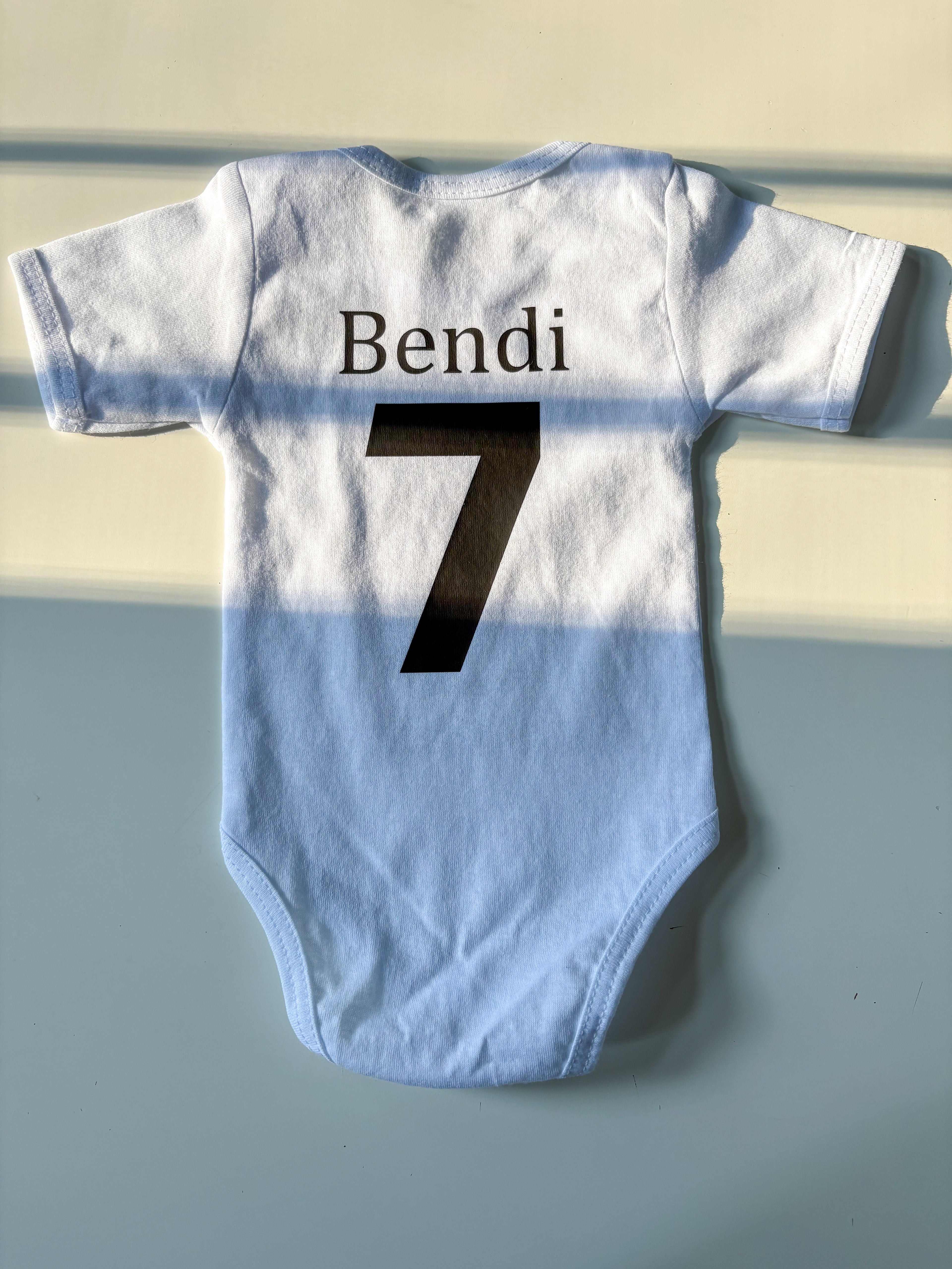 Feliratozott body