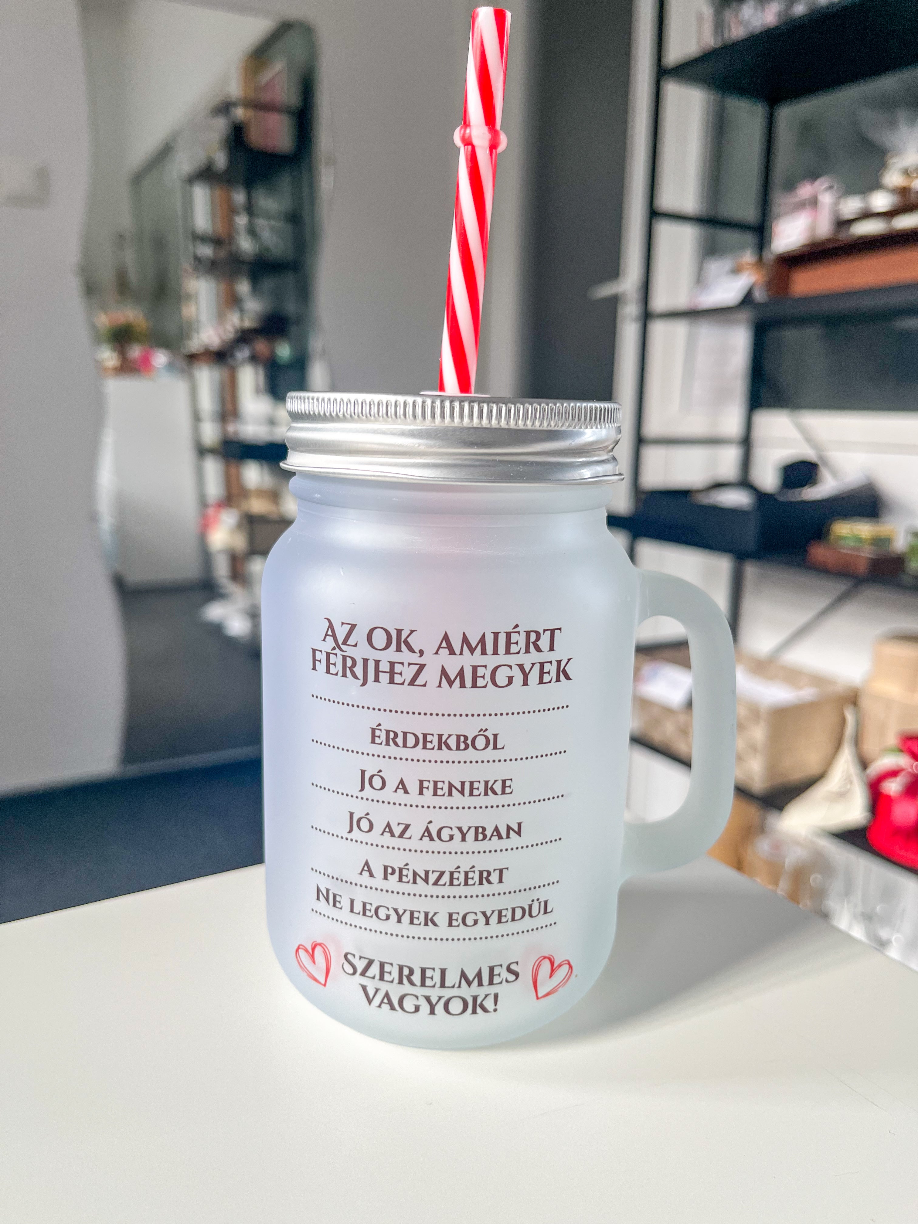 Limonádés pohár nyomtatott mintával