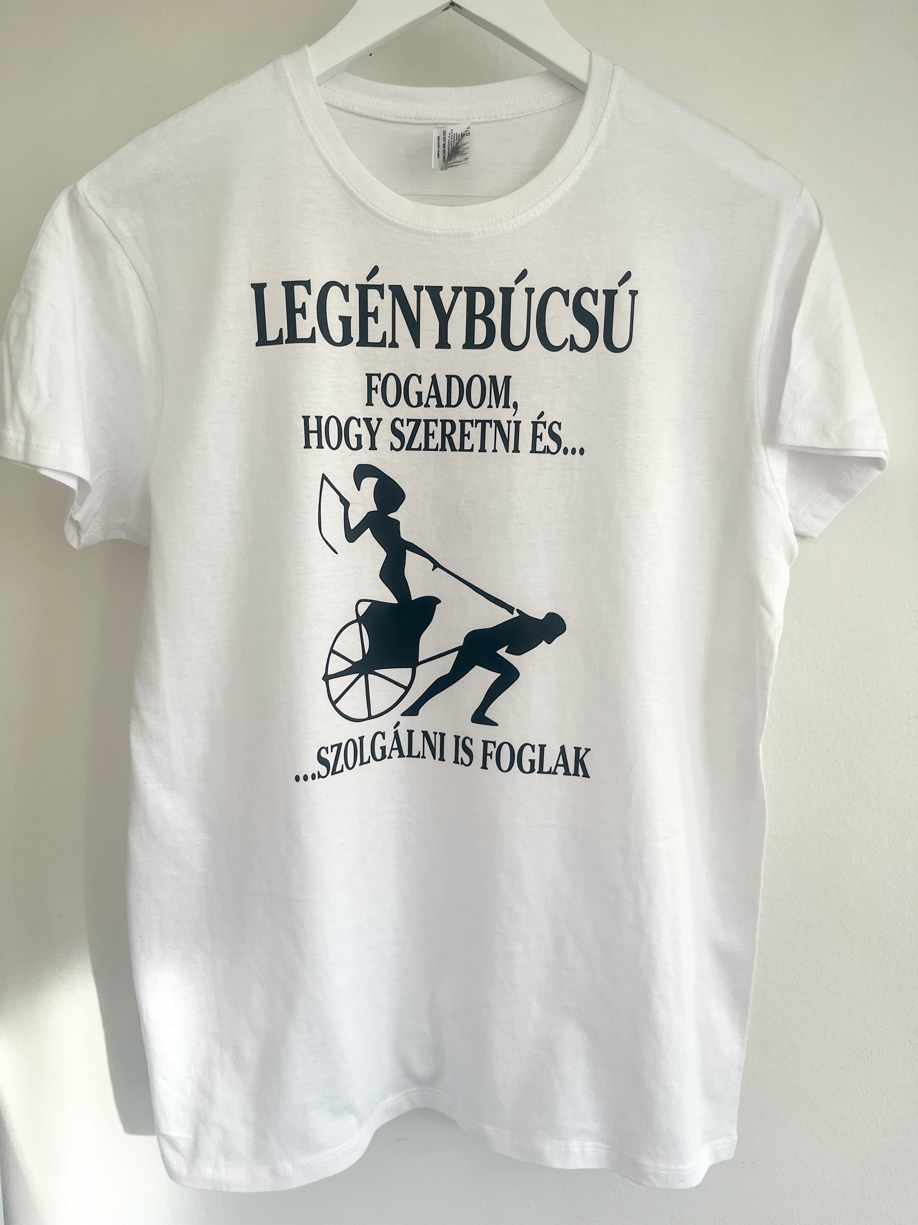 Feliratozott póló legénybúcsúra